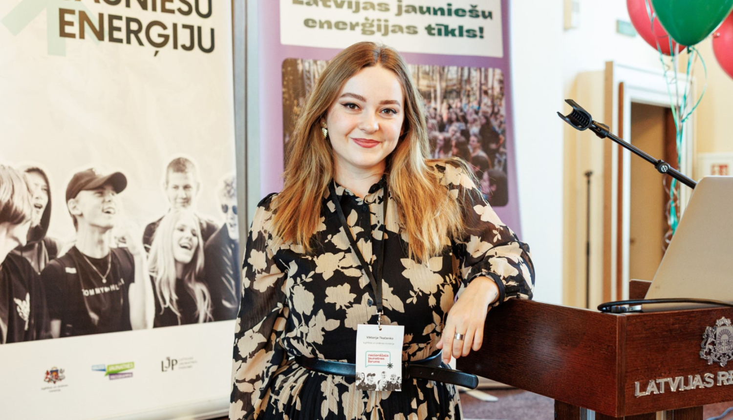 Viktorija Tkačenko, Jaunatnes politikas nodaļas projekta koordinatore